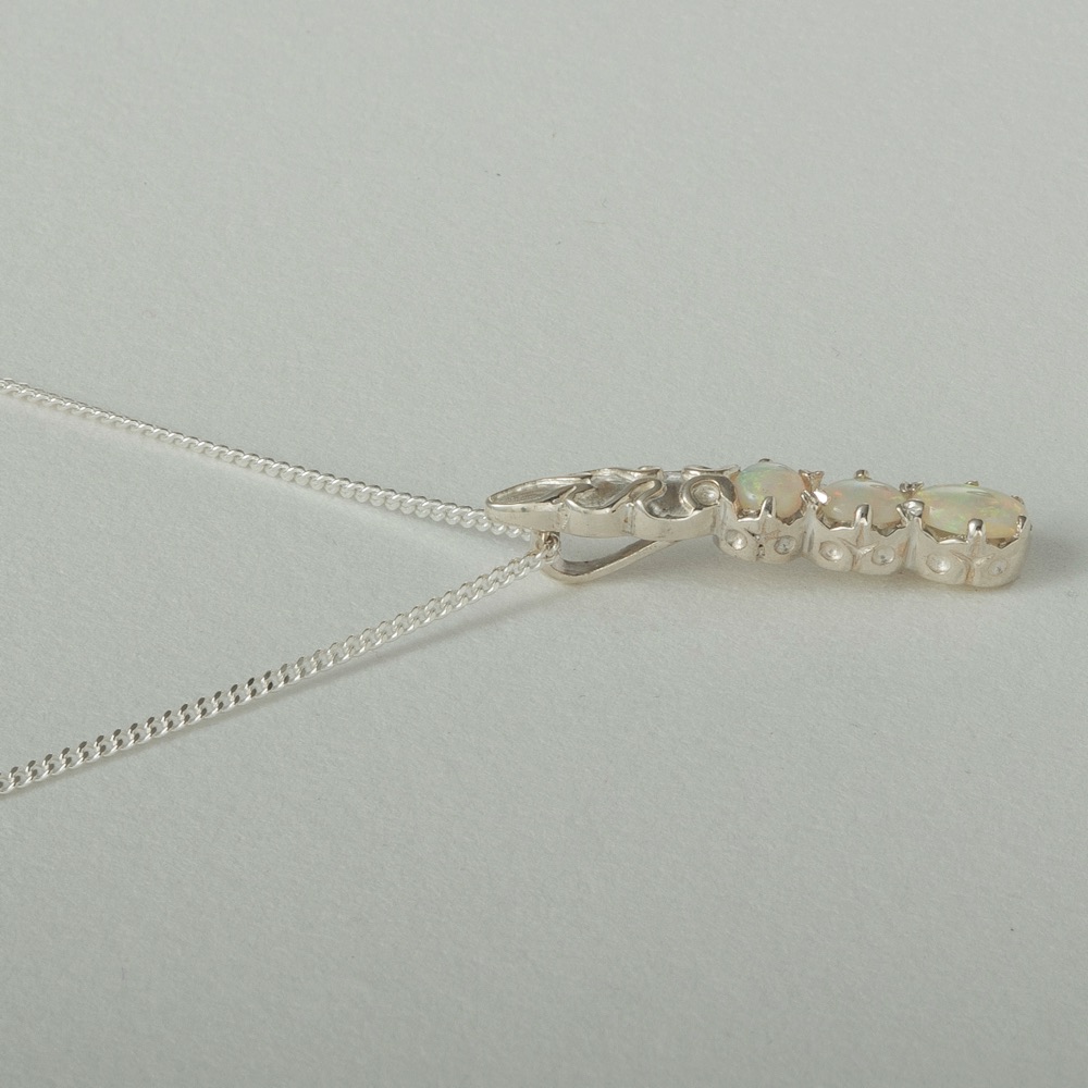 https://www.letsbuygold.com/pendants/p2015/sp2015.4_3.jpg